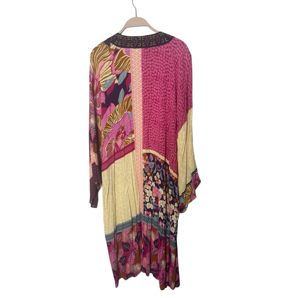 Sundance Multicolor long kimono duster cardigan robe
XS-S beautiful!!